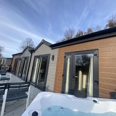 Sl06 - Idwal Lodge With Hot Tub Бангор Экстерьер фото